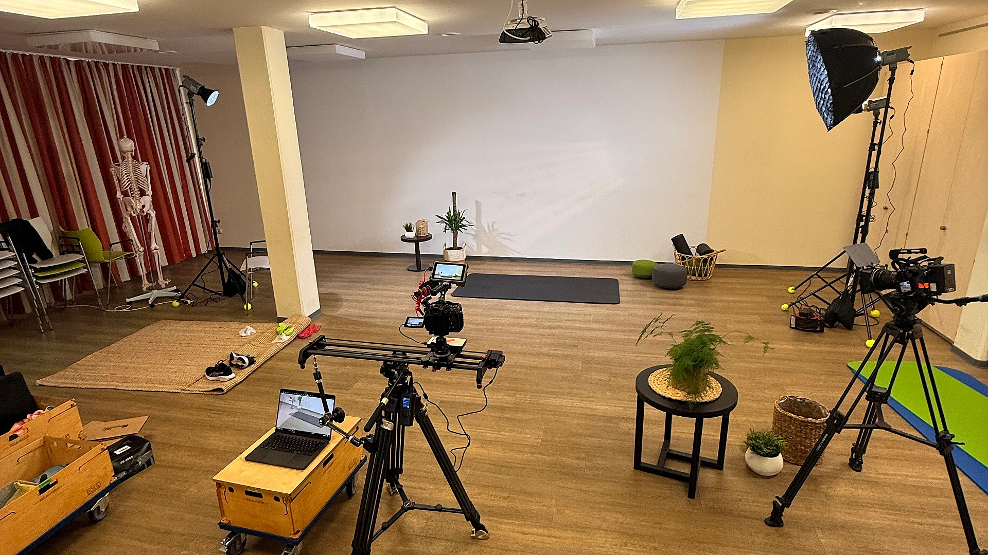 Dr. Becker Klinik — Behind the Scenes
