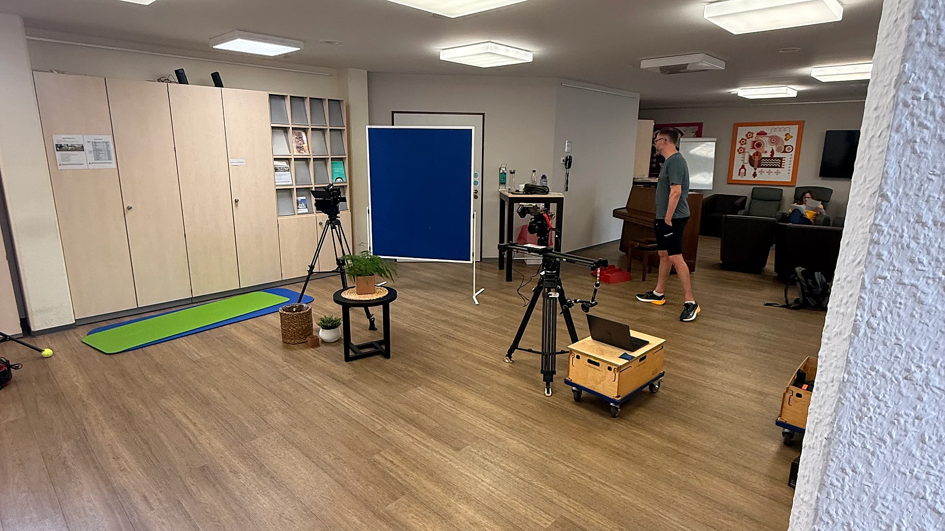 Dr. Becker Klinik — Behind the Scenes