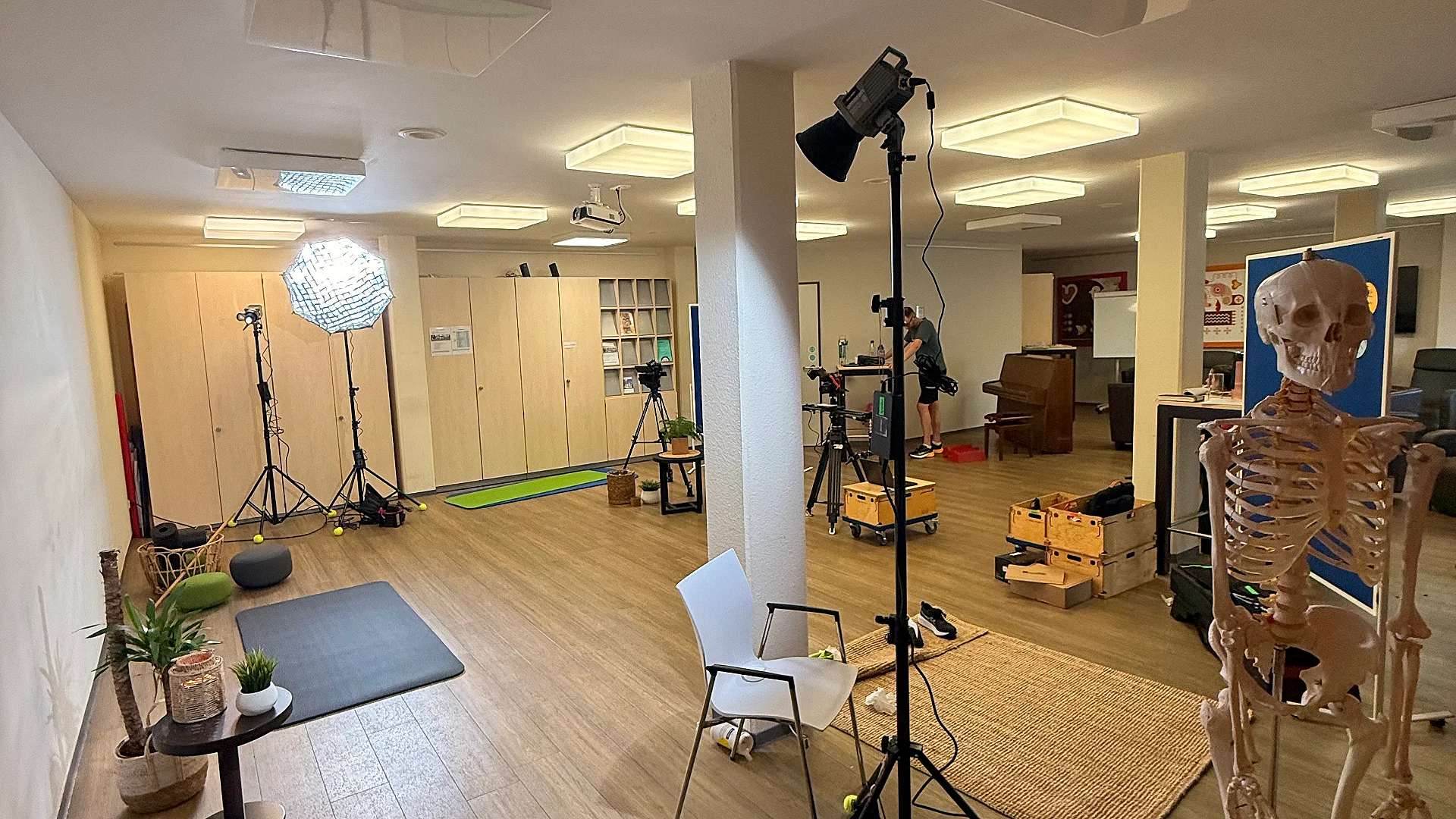 Dr. Becker Klinik — Behind the Scenes