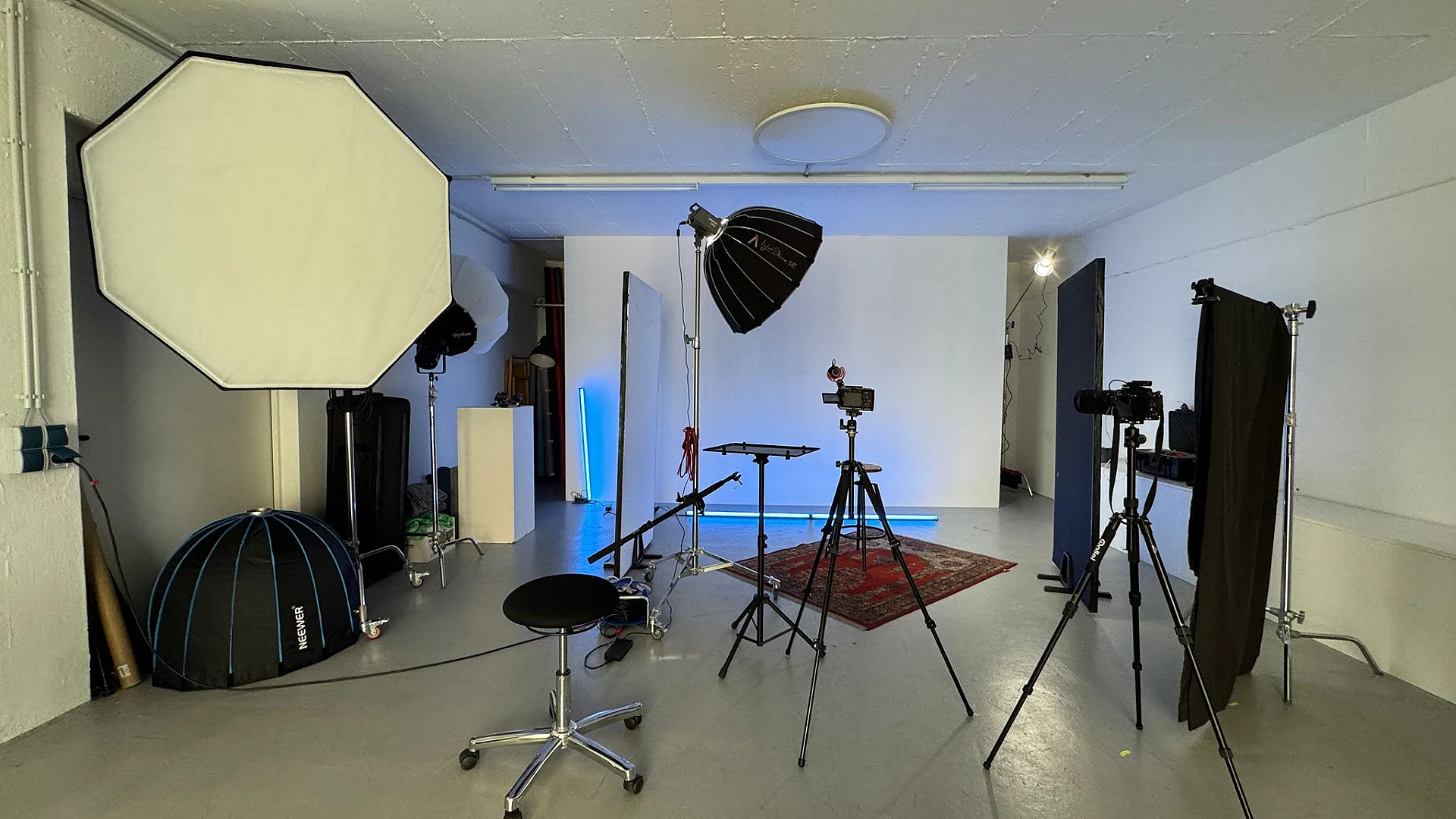 humera — Behind the Scenes